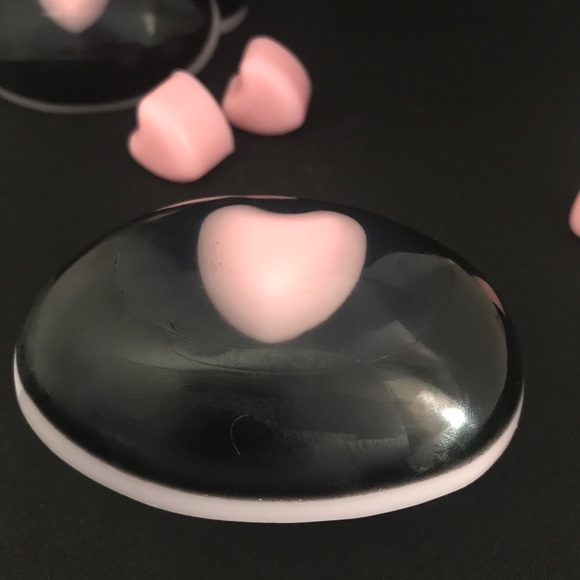 Activated Charcoal soap bar - Picture 2 of 2